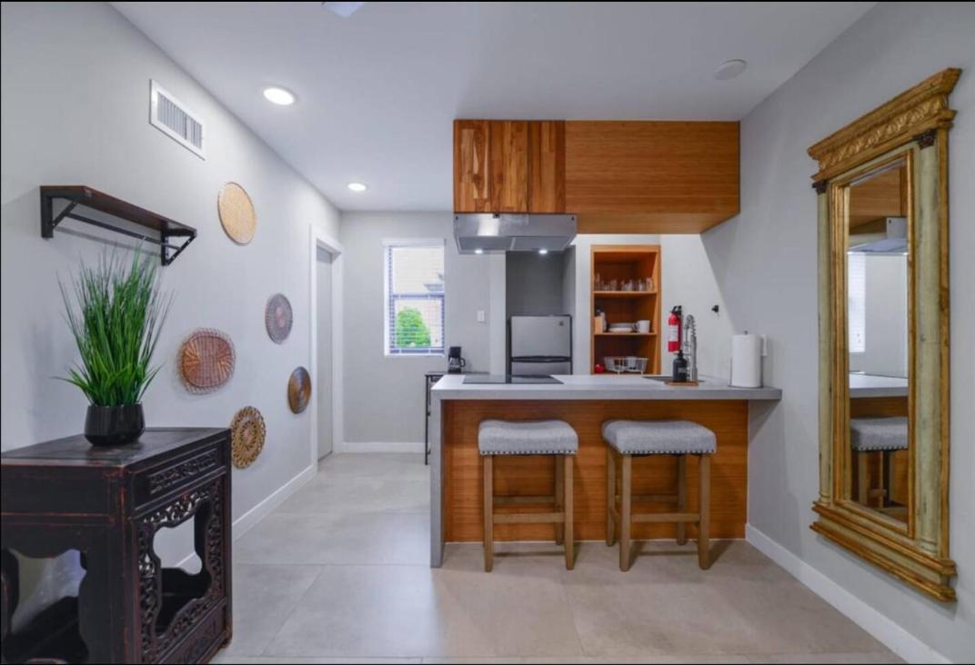 Anselmo Brickell Apartment Miami