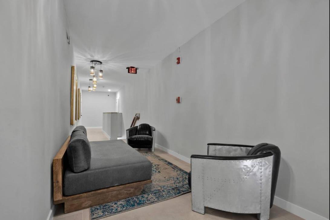 Anselmo Brickell * Miami
