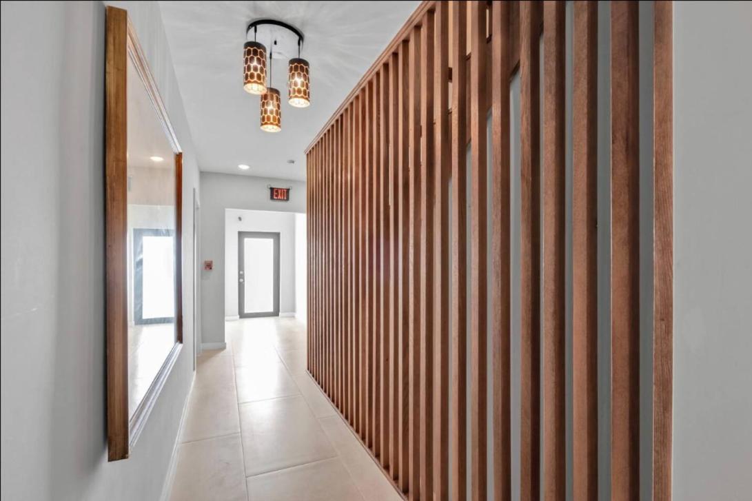 Anselmo Brickell Apartment